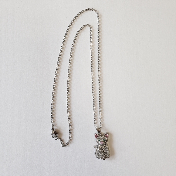 Silver tone Necklace with Cat pendant with Rhinestones - Picture 7 of 8
